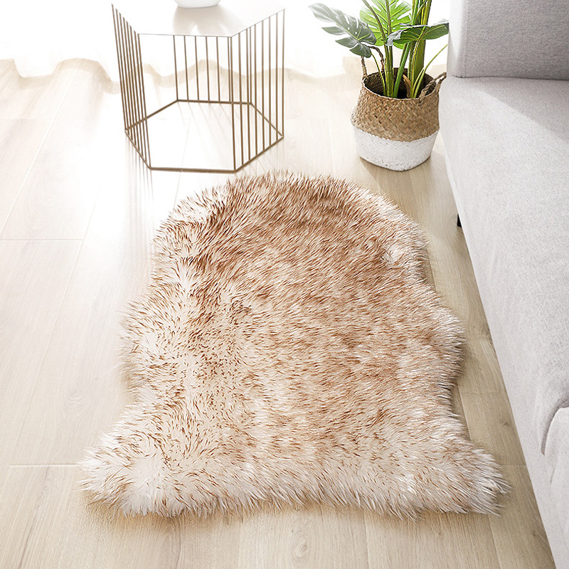 นุ่มขนสัตว์ประดิษฐ์ Sheepskin  - Cowhide Rug Faux บทวิจารณ์และราคา