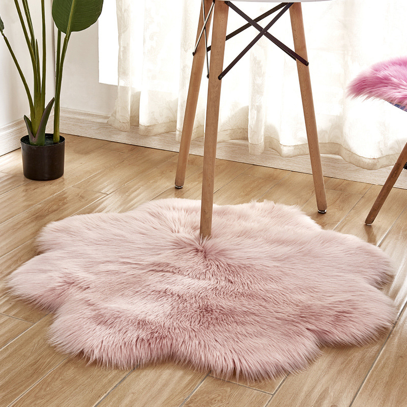Plum Blossom รูปร่างนุ่ม Faux  - Cowhide Rug Faux บทวิจารณ์และราคา